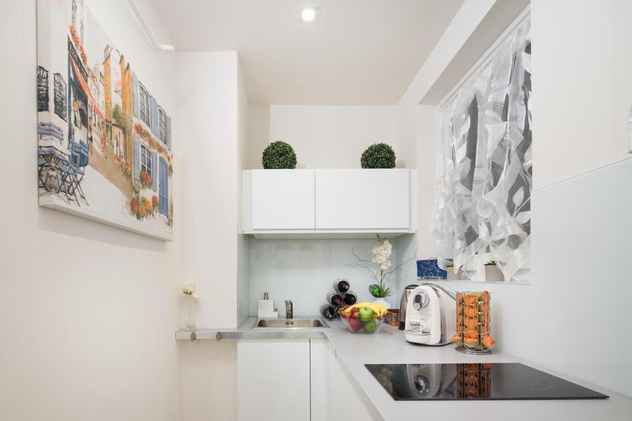 Danube Corso Boutique Apartment Budapeste Exterior foto